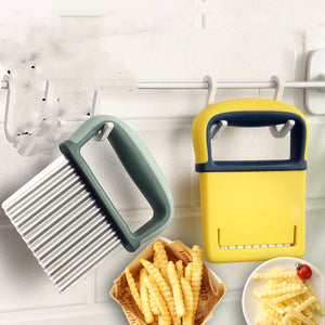 Cheﬁora™ c – Wolf Tooth Knife for Wavy Slices & Vegetables